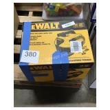 1 CTN DEWALT CORDLESS WET DRY VAC