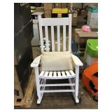 1 LOT PORCH ROCKER