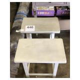 1 LOT 2 WOODEN STOOLS