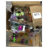 1 CTN HALLOWEEN GEL CLINGS