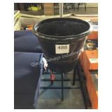 1 LOT PLANT STAND