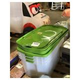 1 LOT 4 CLEAR PLASTIC TOTES