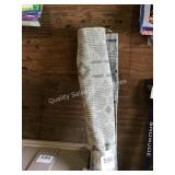 1 LOT AREA RUG