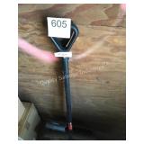 1 LOT 2 SNOW SHOVELS