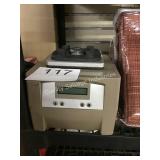 1 LOT COMMERCIAL VITAMIX BLENDER BASE