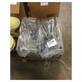 1 LOT RUBBERMAID BASKETS