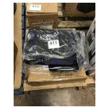 1 LOT AUTO FLOOR MATS