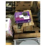 1 LOT STORE MERCHANDISE