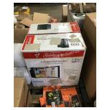 1 CTN SUNBEAM COMPACT REFRIGERATOR