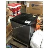 1 LOT WP COMPACT REFRIGERATOR