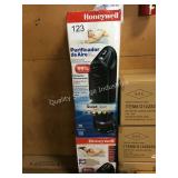 2 CTN HONEYWELL AIR PURIFIERS