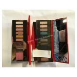 1 LOT ESTEE LAUDER EYE & CHEEK PALETTES (DISPLAY)