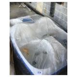 1 LOT SUN DOLPHIN 5 PEDDLE BOAT(OUTSIDE)