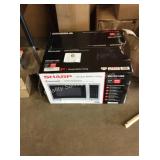 1 CTN SHARP MICROWAVE