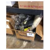 1 CTN STORE MERCHANDISE