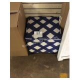 1 LOT STORAGE OTTOMAN