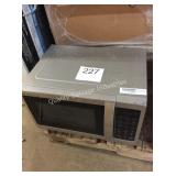 1 LOT SHARP MICROWAVE
