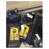 1 LOT ASST TOOLS (DISPLAY)