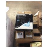 1 LOT 3 MATTRESS PROTECTORS