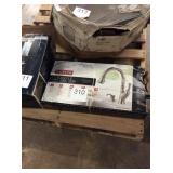1 LOT DELTA KITCHEN FAUCET