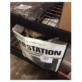 1 CTN MOULTRIE FEED STATION