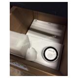 1 LOT SAFETY FIRST BABY MONITOR DISPLAY