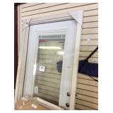 1 LOT ENCLOSED BLIND ENTRY DOOR