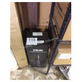 1 CTN DEIK STICK VAC