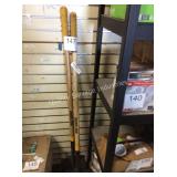 1 LOT 2 SHOVELS