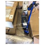 1 LOT RAZOR ELECTRIC SCOOTER