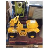 1 LOT C A T RIDE ON W/ HAT