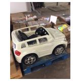 1 LOT MERCEDES BATTERY RIDE ON