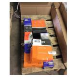 1 LOT PLASTIC ARTICLES