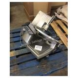 1 LOT HOBART MEAT SLICER