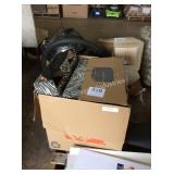 1 CTN BLACK AND WHITE CHAIR