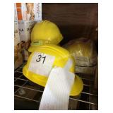 1 LOT YELLOW HARD HATS