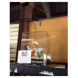 1 LOT E CIGARETTE DISPLAY