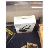 1 LOT KOSS MICROPHONE & REMOTE (DISPLAY)