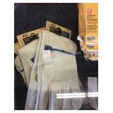 1 LOT LEATHER WORK GLOVES (DISPLAY)
