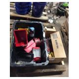 1 SKID STORE MERCHANDISE