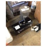1 LOT TOOL BOX