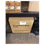 1 LOT KITCHEN AID STAND MIXER