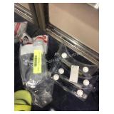 1 LOT SAFETY EYEWEAR (DISPLAY)