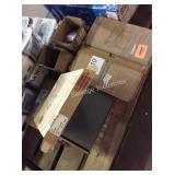 1 LOT STORE MERCHANDISE