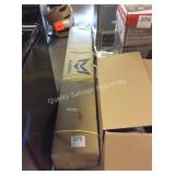 1 LOT STORE MERCHANDISE