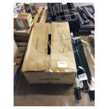 1 LOT DECORATIVE HOSE HANGERS W/ FAUCETS