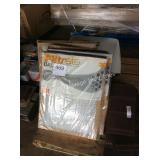 1 LOT FILTRETE AIR FILTERS