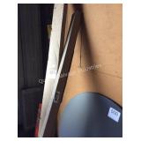 2 CTN CEILING TRACKS