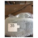 1 LOT BODY PILLOW