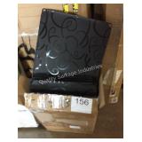 1 LOT STORE MERCHANDISE